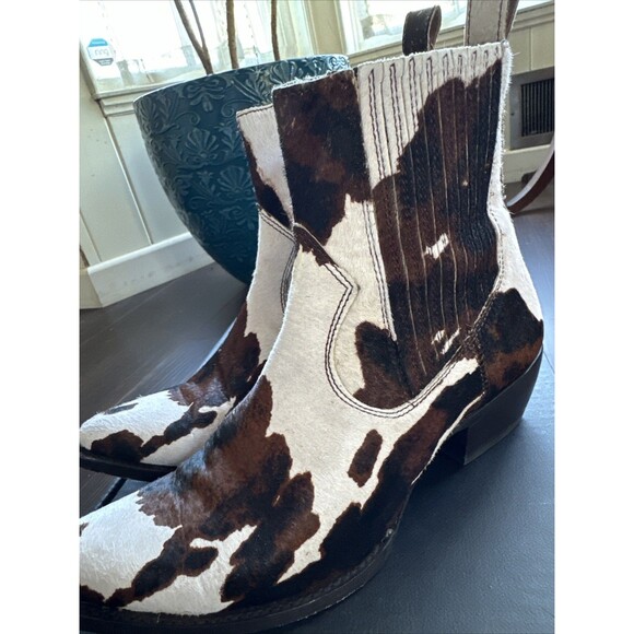 Frye Sacha Chelsea Boot Cowhide Cow print Women’s Sz 7 - Picture 2 of 6